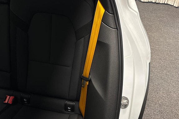Polestar 2 15 of 28