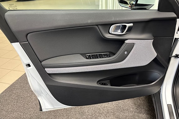 Polestar 2 22 of 28