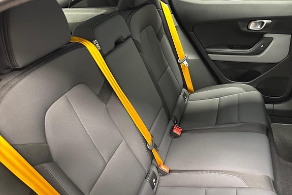 Polestar 2 11 of 28