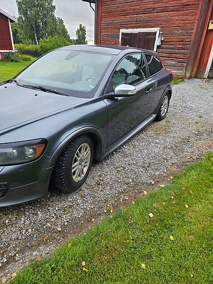Volvo C30 3 of 4