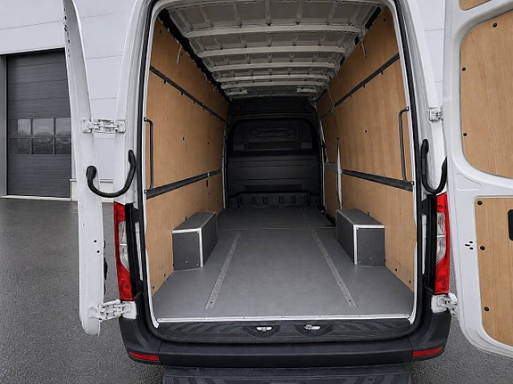 Mercedes-Benz Sprinter 317 3 of 5