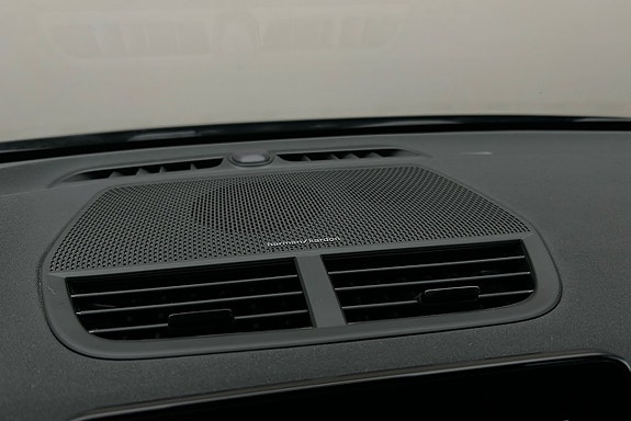 Polestar 2 29 of 29