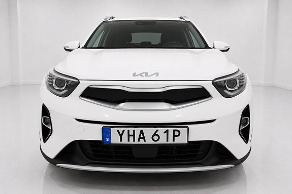 Kia Stonic 2 of 21