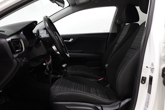 Kia Stonic 4 of 21