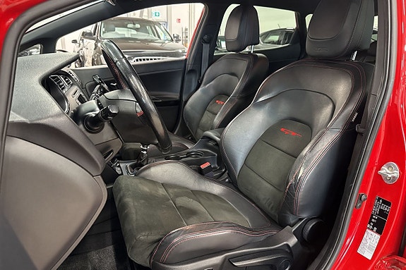 Kia Ceed 16 of 22