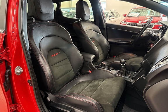 Kia Ceed 17 of 22