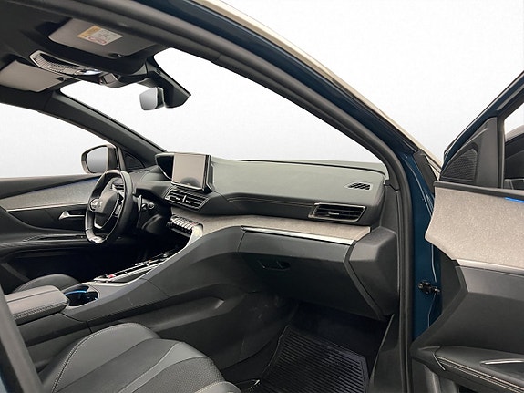 Peugeot 5008 23 of 30