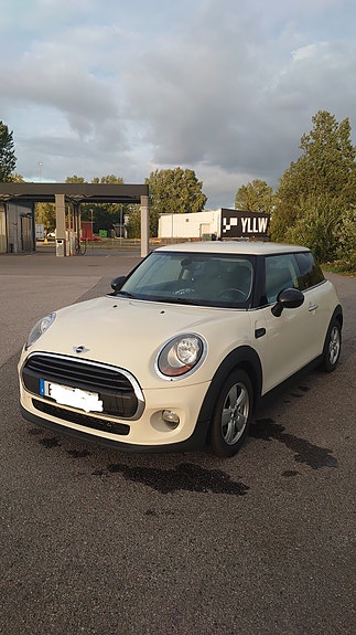 MINI One 5 of 16