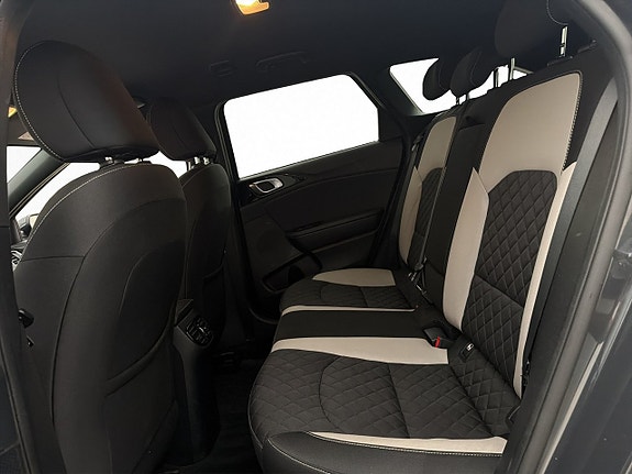 Kia Ceed 26 of 30