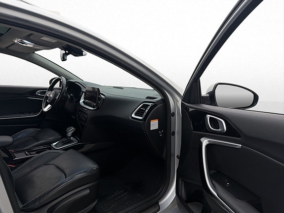 Kia Ceed 21 of 30