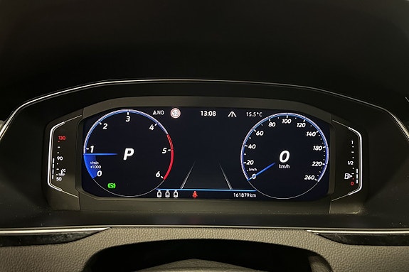 Volkswagen Passat 14 of 20
