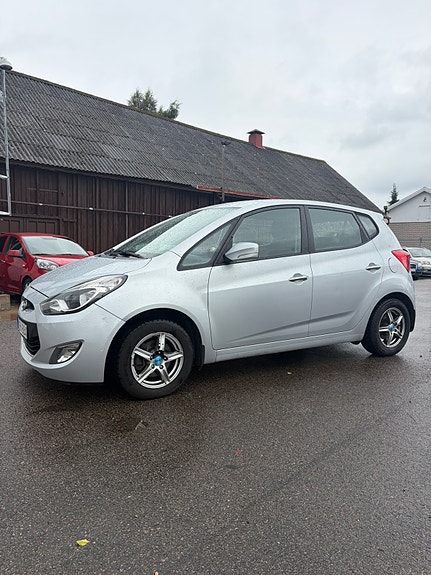 Hyundai ix20 2 of 6
