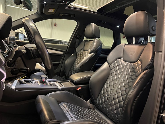 Audi SQ5 16 of 30