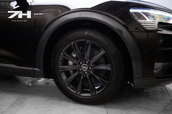 Audi e-tron 20 of 20