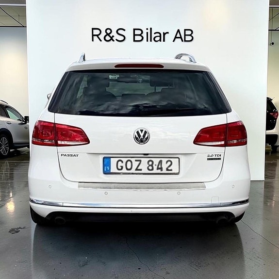 Volkswagen Passat 5 of 13