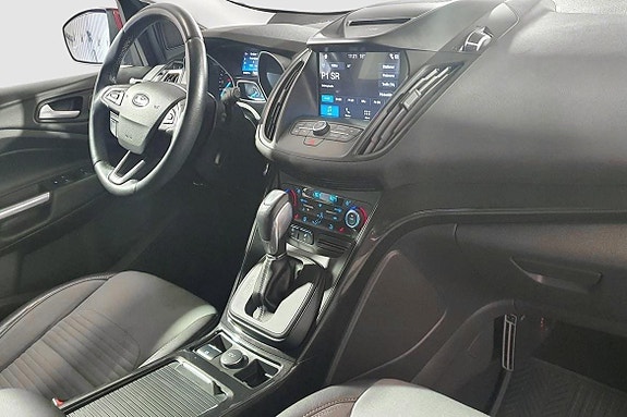 Ford Kuga 14 of 22
