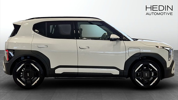 Kia EV2 4 of 12