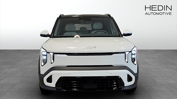 Kia EV2 2 of 12