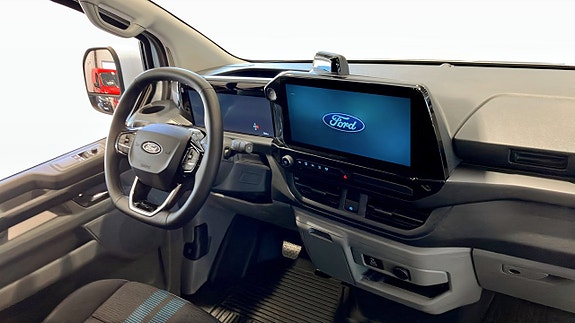 Ford E-Custom 4 of 18