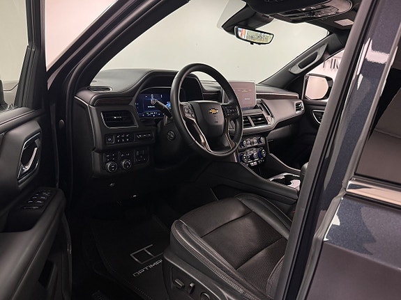 Chevrolet Tahoe 3 of 22