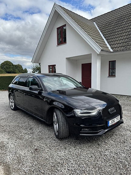 Audi A4 2 of 19