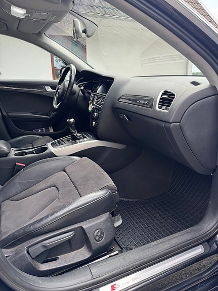 Audi A4 9 of 19