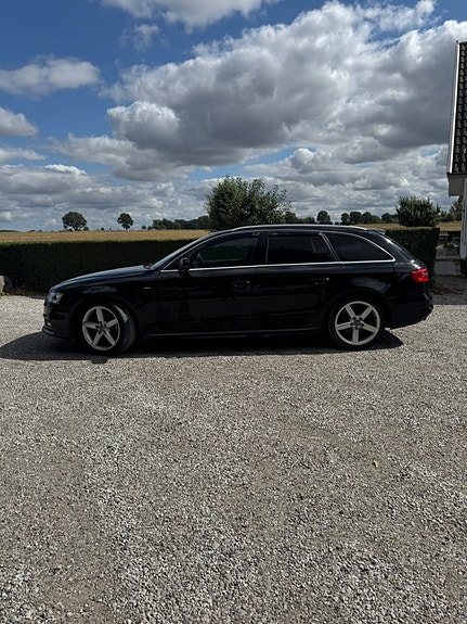 Audi A4 4 of 19