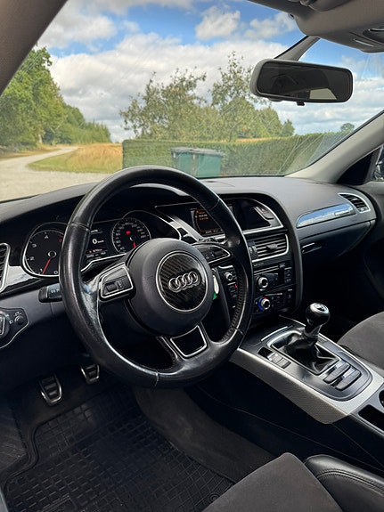 Audi A4 7 of 19