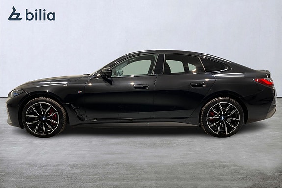 BMW i4 3 of 20