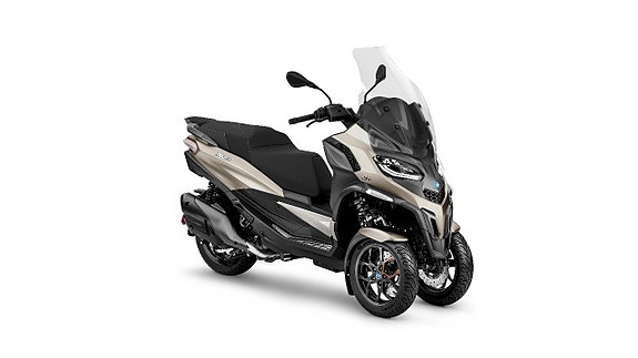 Piaggio MP3 530 Exclusive 2 of 9