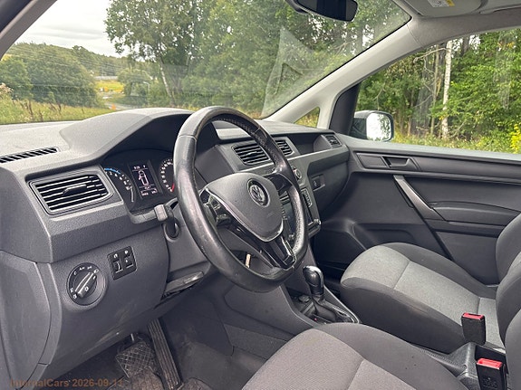 Volkswagen Caddy Maxi 14 of 21