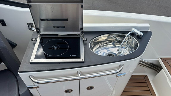 Uttern D70 Mercury 250 V8 - 143 Gångtimmar - Nyservad  3,65% 11 of 21