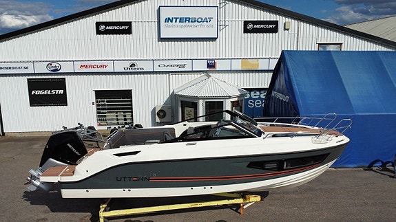 Uttern D70 Mercury 250 V8 - 143 Gångtimmar - Nyservad  3,65% 14 of 21
