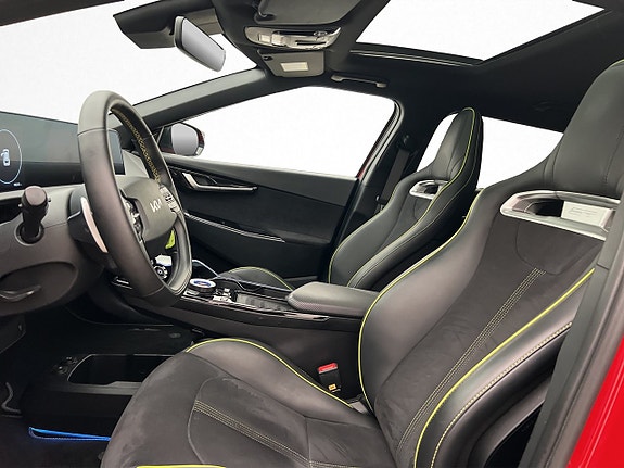 Kia EV6 14 of 30