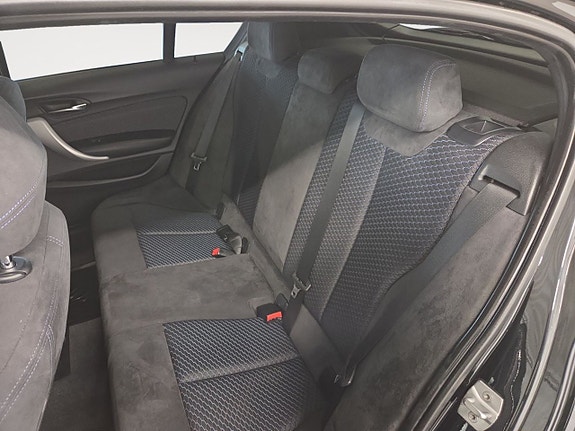 BMW 116i 14 of 22