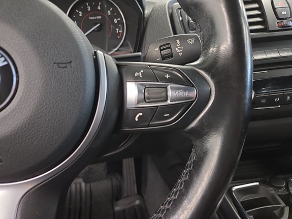 BMW 116i 21 of 22
