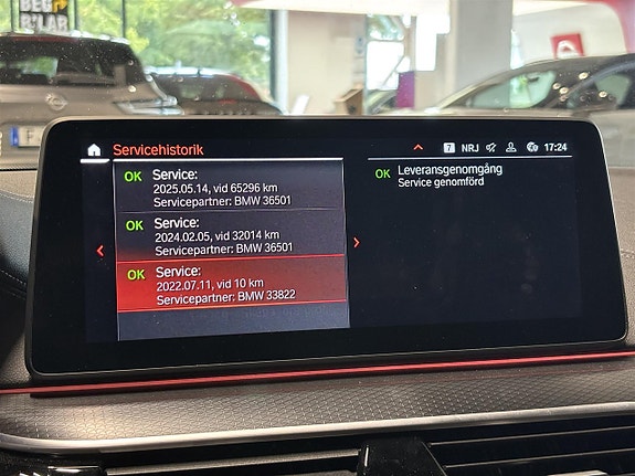 BMW M550i 14 of 18