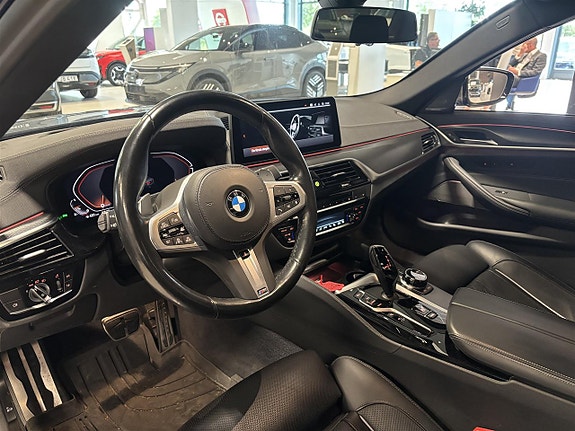 BMW M550i 7 of 18