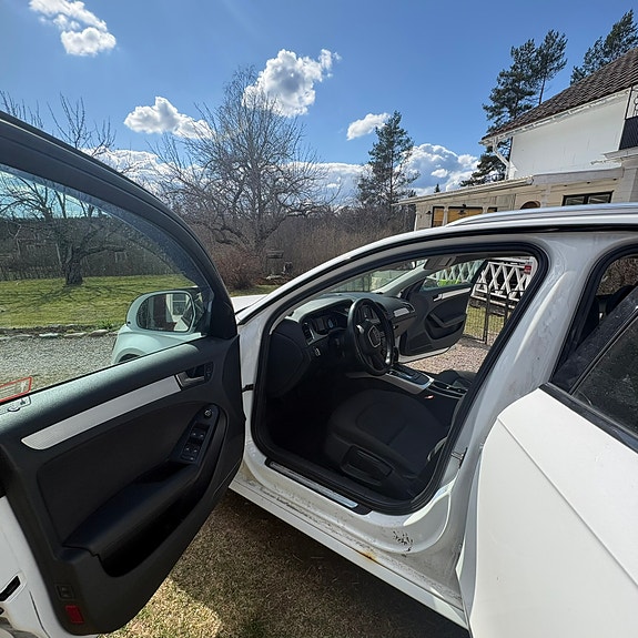 Audi A4 9 of 11