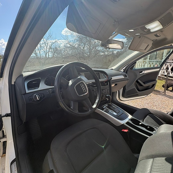 Audi A4 8 of 11