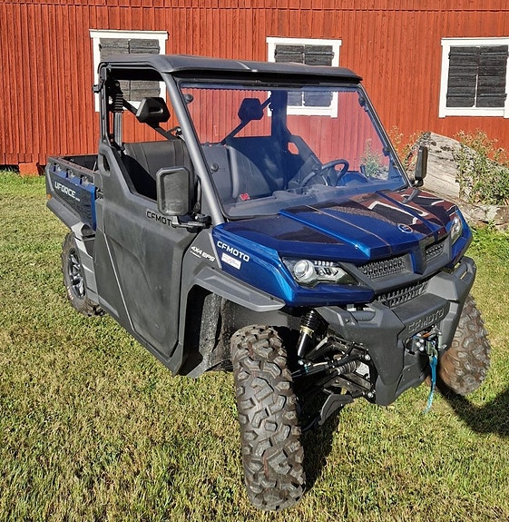 CFMOTO UFORCE 1000 RUTA FRAM & BAK 9 of 12