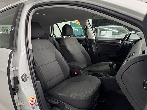 Volkswagen Golf I 22 of 24