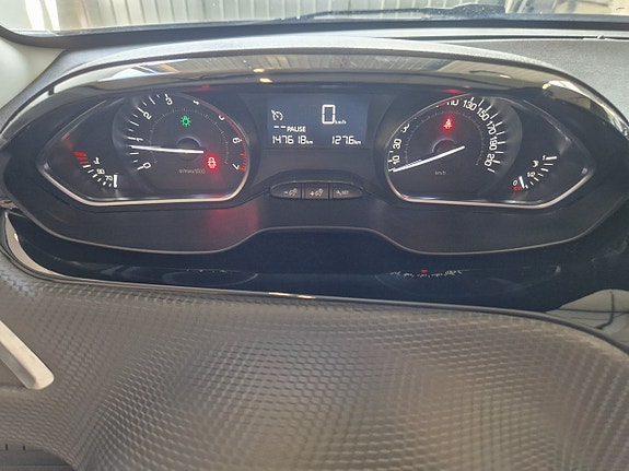 Peugeot 208 7 of 20