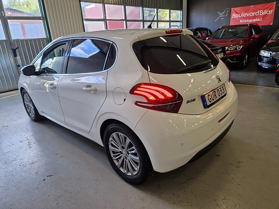 Peugeot 208 19 of 20