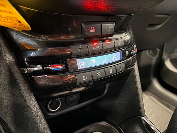 Peugeot 2008 9 of 11