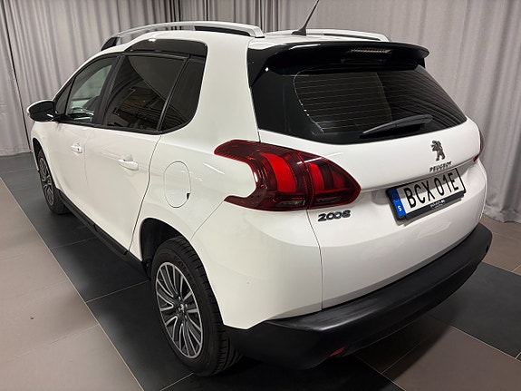 Peugeot 2008 3 of 11