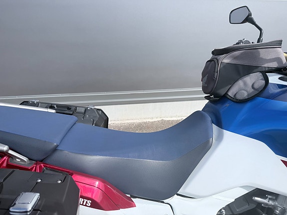 Honda CRF1000 D2 Africa-Twin Adventure Sport DCT 6 of 17