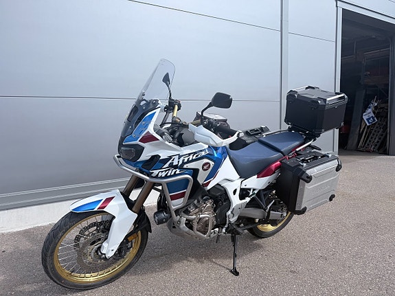 Honda CRF1000 D2 Africa-Twin Adventure Sport DCT 10 of 17