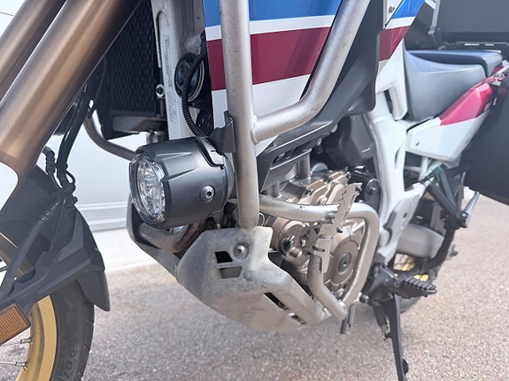 Honda CRF1000 D2 Africa-Twin Adventure Sport DCT 13 of 17
