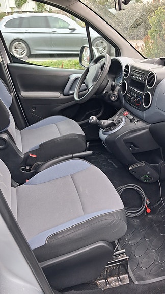 Peugeot Partner Tepee 10 of 11